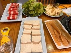 -東豫狼烧烤. 碳火烤鱼. 小龙虾(上海首店)