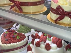 -花花卷卷·鲜食蛋糕(静安久光百货店)