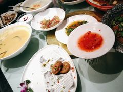 -巴特餐饮6加1音乐餐吧·新疆菜