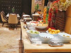 -上海皇廷花园酒店·西餐厅·自助餐