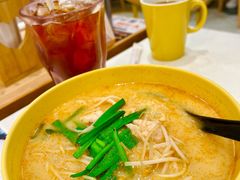 -谭仔米线(皇庭广场店)