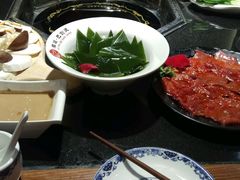 -陆派巴倒烫火锅(城东店)