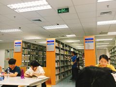 -南山图书馆(常兴路店)