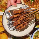 西安探店 | 游大雁塔逛不夜城，吃正宗陕菜