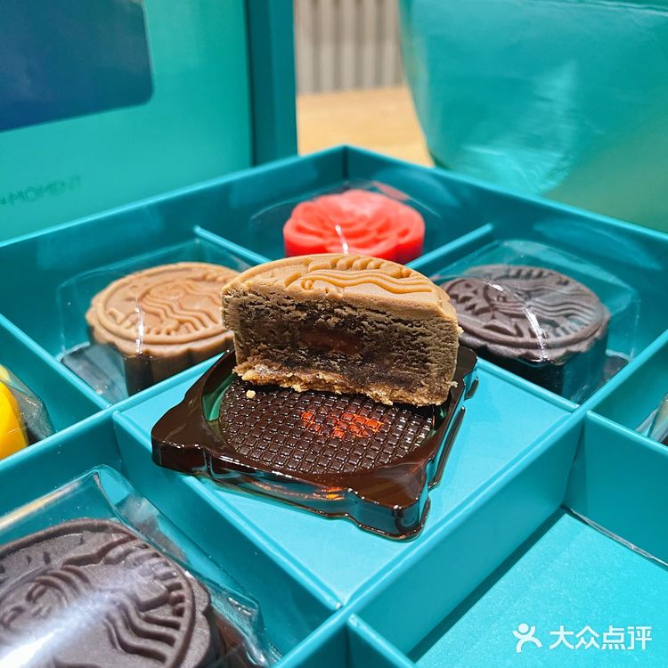 🎺来说说Tiffany蓝星巴克星悦月饼