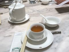 -香港百合居(LCM置汇旭辉广场店)