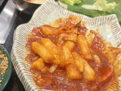 -臻牛烤肉