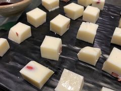 酸奶糕-诺敏塔拉奶茶-布里亚特包子-手把肉(锦都会店)