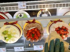 -花花卷卷·鲜食蛋糕(静安久光百货店)