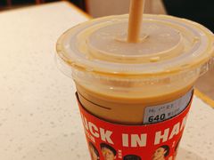 -瑞幸咖啡(巴黎春天陕西路店)