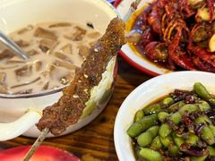 -冶建镜子·老南昌大排档·江西虾王(总店)