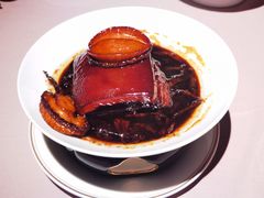 鲍鱼红烧肉-荣轩(新荣记环球金融中心店)