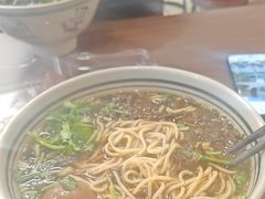 -小马牛肉面·牛骨熬制(南京博物院店)