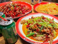 -先启半步颠小酒馆(嘉定万达店)