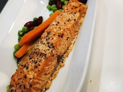 烤三文鱼配时蔬-宜家·瑞典风味餐厅(北京西红门店)