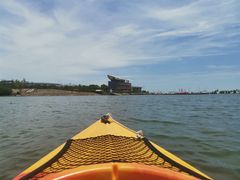 -上海滴水湖皇冠假日酒店