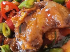 -J Daeng Seafood