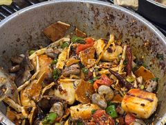 -巴五中胖娃烧烤