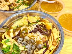 -柳州肥姨妈大骨螺蛳粉(江宁万达店)
