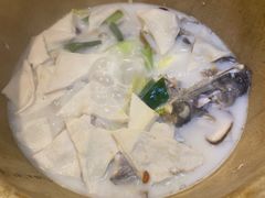 -滇香肴·云南菜蒸汽石锅鱼(云南北路店)