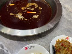 -忘情水鱼头·鲜鱼火锅(滨江中路店)