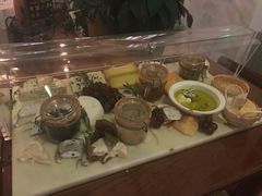 -La Villa French Restaurant