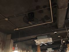 -辉记炭烧海鲜大排档·老字号(福田店)