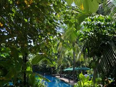 -三亚湾海居铂尔曼度假酒店