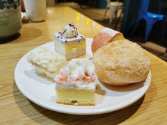 -小鱼小牛·鱼牛干锅·脆鱼火锅(世欧广场店)