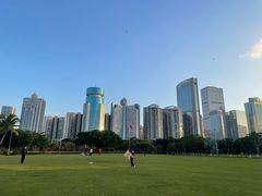 -万绿园