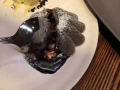 JG巧克力蛋糕，意式香草冰淇淋-Mercato莫卡多露台餐厅与酒吧(K11店)