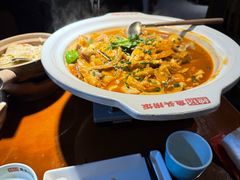 -魏铭鱼头捞饭(晋阳路店)