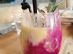 -Mark&Mars Restaurant