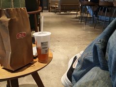 -星巴克臻选(广州高德置地秋广场店)