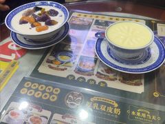 -广信牛奶甜品世家(台东店)