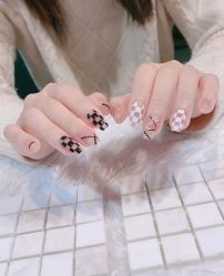 -LILY NAILS美甲美睫