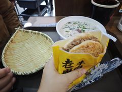-穆得·老周家牛肉烧饼(普利街店)