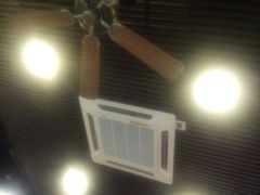 -麦当劳(深圳北站高铁店)