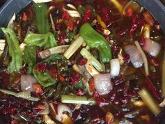 -去吃小龙虾·江湖菜·烧烤(南滨路店)