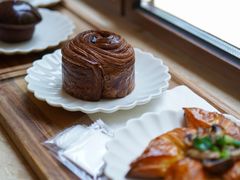 -VERIE BAKEHOUSE