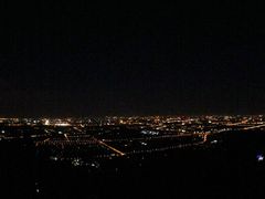 -鬼笑石后山停车场