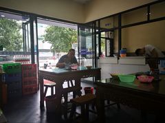 靠窗位-李老五腊牛肉夹馍(大差市店)