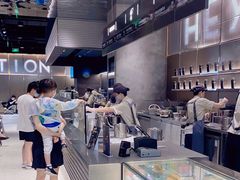 -喜茶(深圳万象城黑金店)
