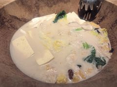 -云荷里·蒸汽石锅鱼·云南菜(中发百旺店)