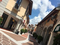 -佛罗伦萨小镇广佛名品奥特莱斯(疏港路店)