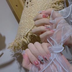 -NEW LOOK-绿麓 · 美甲美睫脱毛工作室