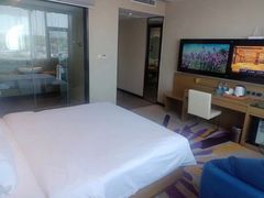 -麗枫酒店(武汉吴家山五环体育中心店)