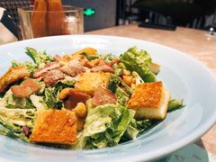 凯撒沙拉-大树餐厅(红旗街万达店)