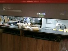 -必胜客(阿罗海店)