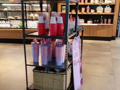 零售区-星巴克(杭州嘉里中心4F店)